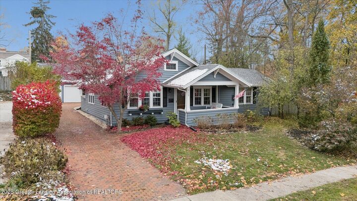 Property Photo:  815 Westlawn Avenue  MI 48823 