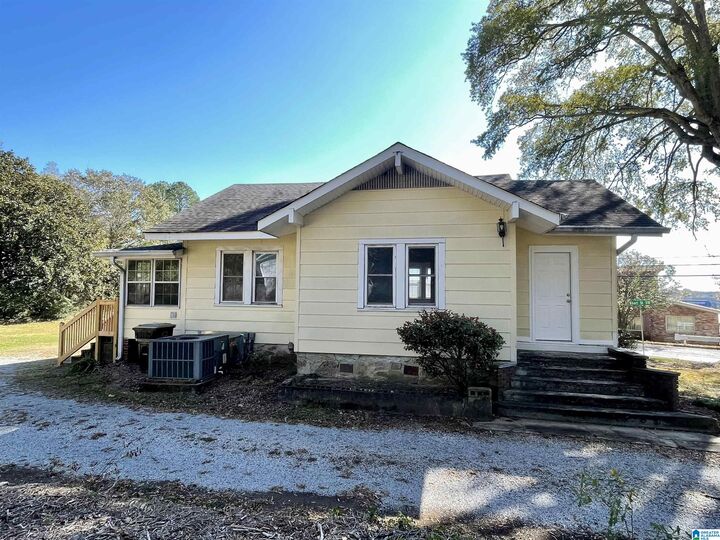 Property Photo:  1222 Broadway Avenue  AL 35055 