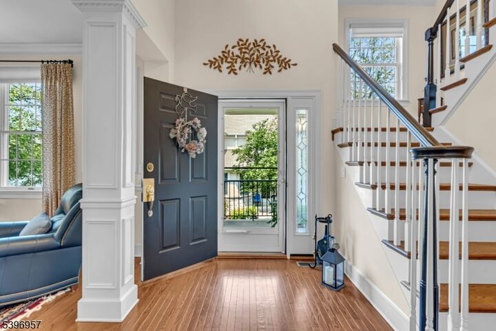 Property Photo:  41 Dickinson Rd  NJ 07920 