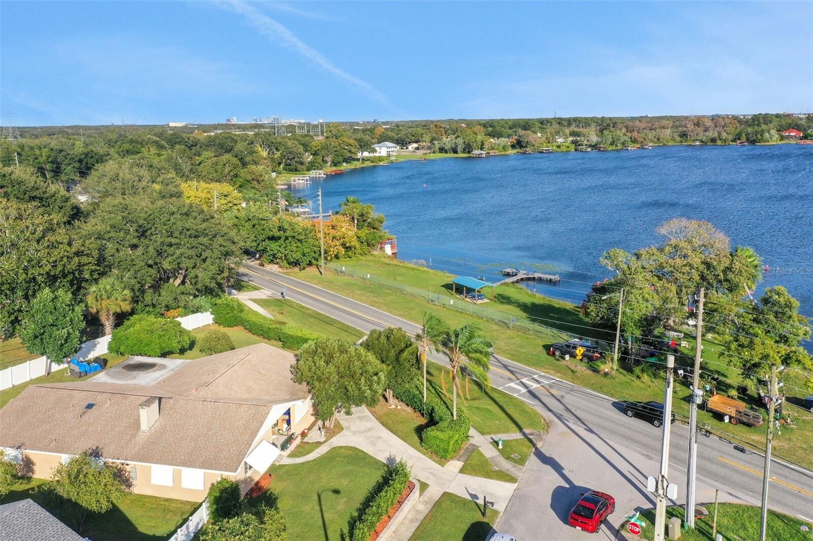 Property Photo:  7001 Skylane Drive  FL 32819 
