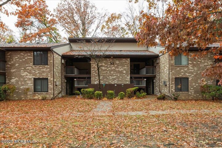 93 Arrowood Road G  Manalapan NJ 07726 photo