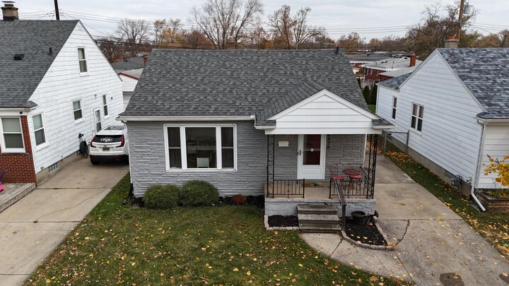 Property Photo: 14828 College Avenue MI 48101