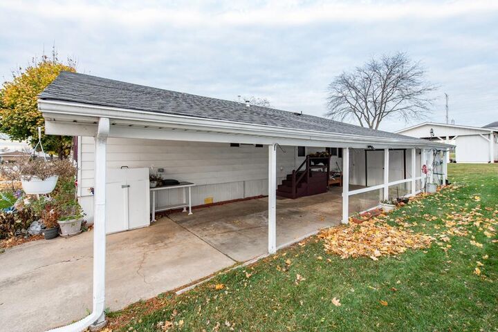 Property Photo:  671 Oldsmar Lane  IL 60085 