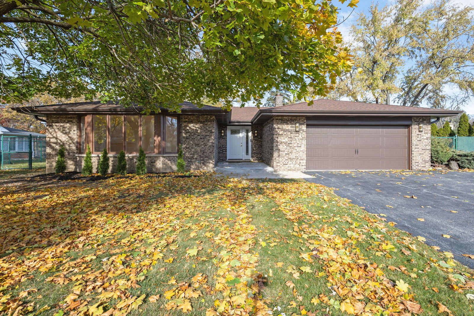 Property Photo: 6710 W Golfview Lane IL 60463