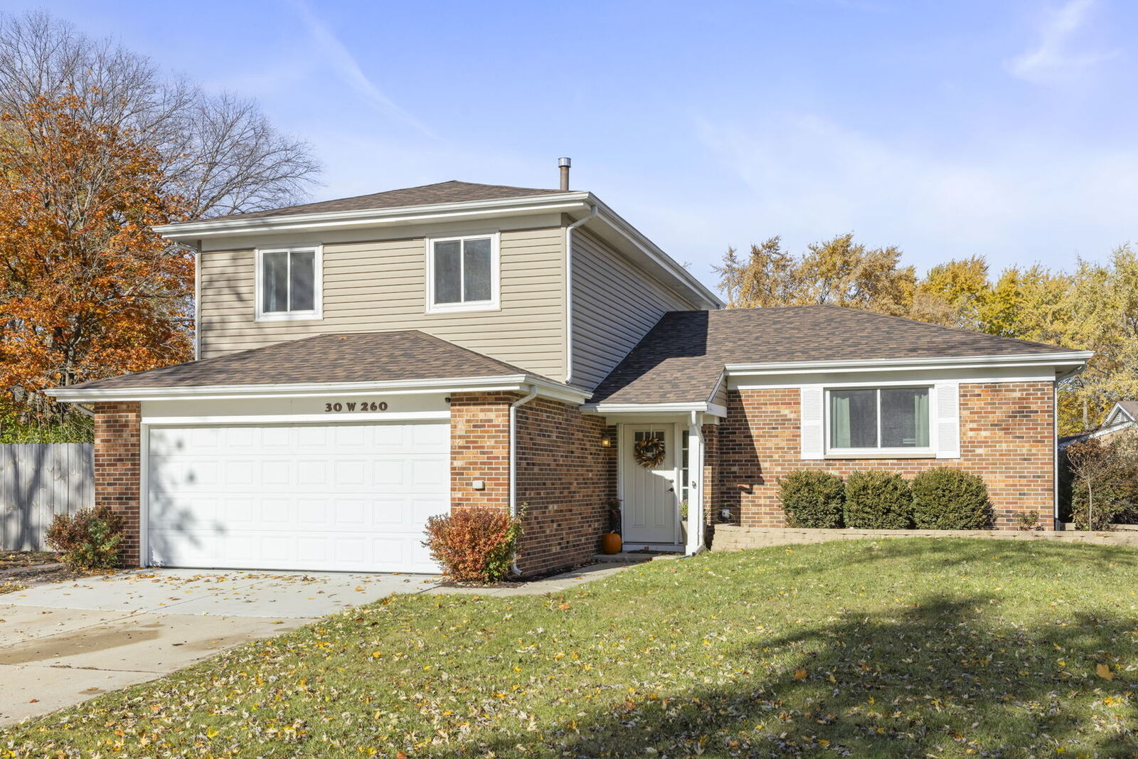 Property Photo: 30W260 Holyoke Court IL 60555