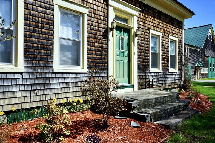 Property Photo:  448 Elm Street  ME 04953 