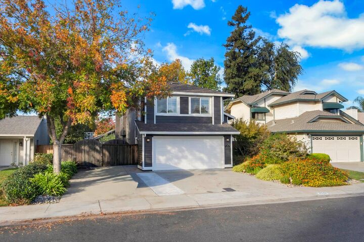 Property Photo: 1711 Camphor Way CA 95242