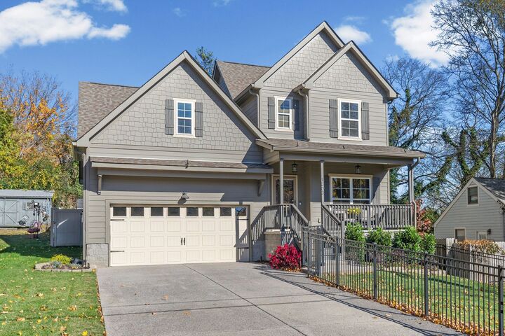 Property Photo: 1003 Malquin Dr TN 37216