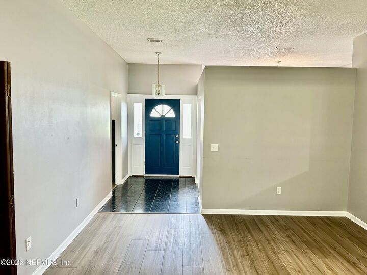 Property Photo: 763 Sandlewood Drive FL 32065