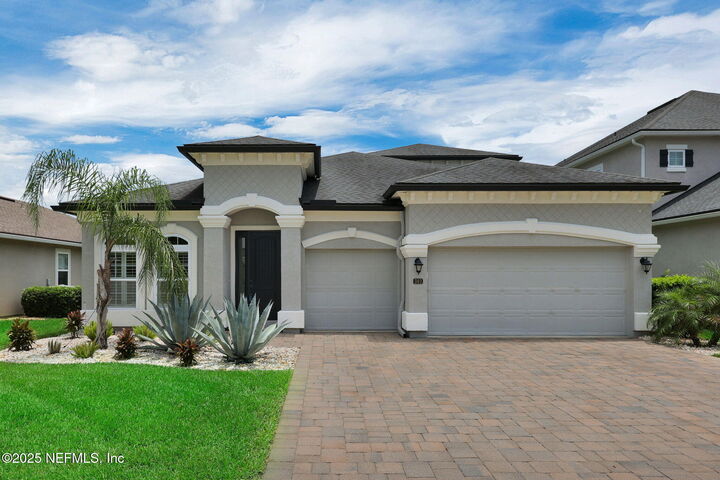 Property Photo:  303 Gulfstream Way  FL 32081 