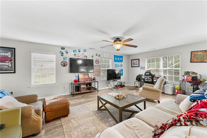 Property Photo: 1630 Evening Shade Drive AR 72703