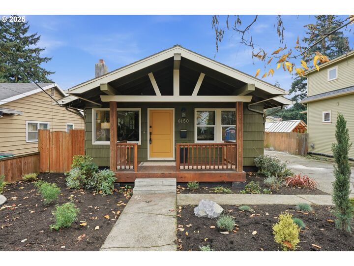 Property Photo: 6150 NE Vera St OR 97213