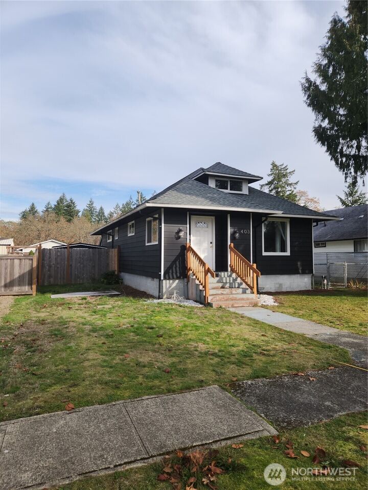 Property Photo:  403  Louviers Avenue  WA 98327 