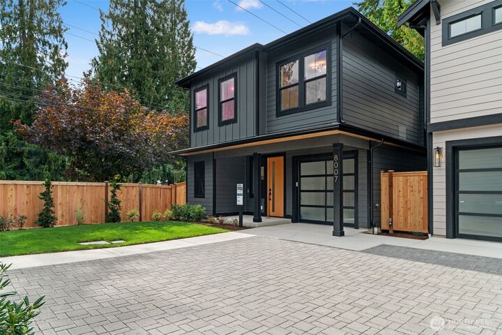 Property Photo: 8007 131st Place NE WA 98033