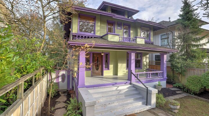 Property Photo:  908  15th Avenue E  WA 98112 