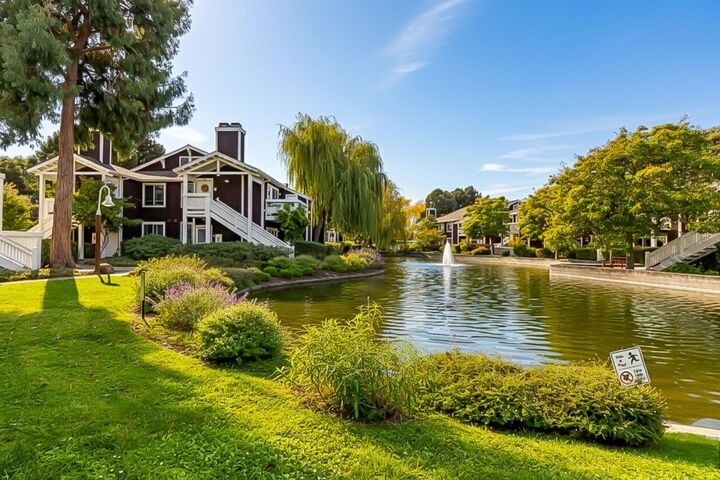 Property Photo:  72 Bayside Court  CA 94804 