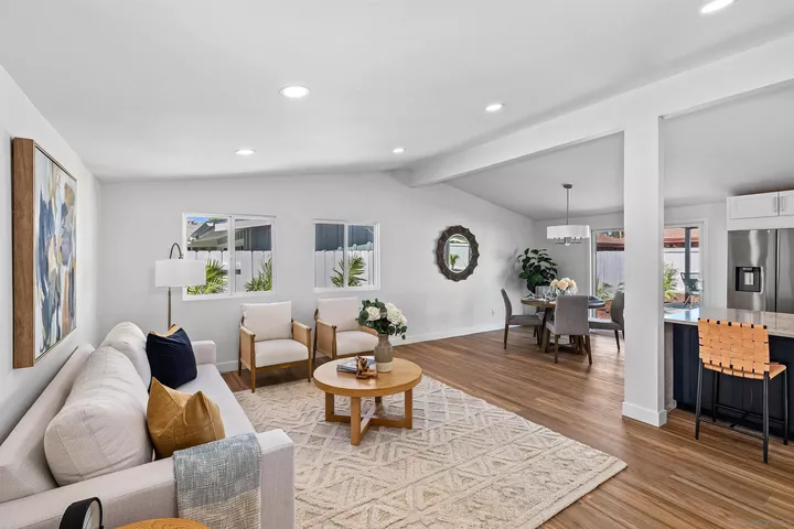 Property Photo: 5284 Winthrop St CA 92117