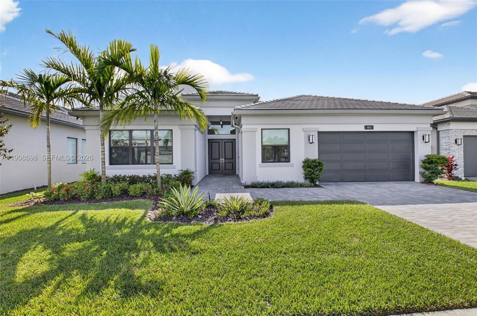 Property Photo:  9852 Lilac Field Way  FL 33473 
