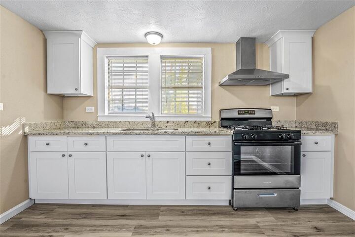 Property Photo:  509 Shady Ln Lane  LA 70663 