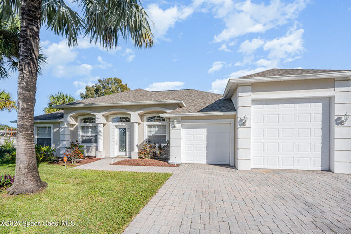 Property Photo: 3431 Lakewood Drive FL 32904
