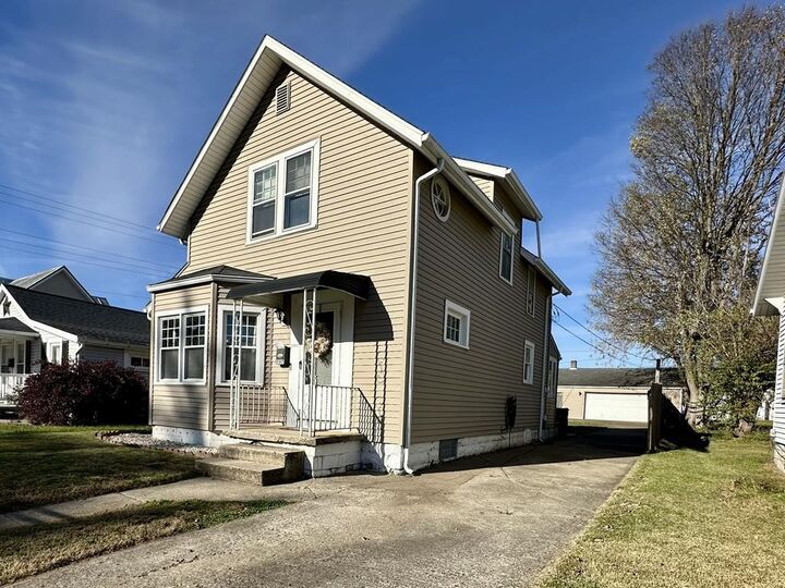 Property Photo: 597 Laurel Street OH 45601