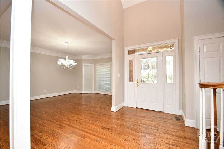 Property Photo: 218 Thornhill Drive GA 30607