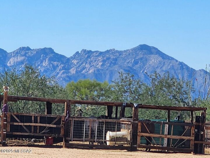 Property Photo: 15246 S Carlsburg Avenue 124-127 AZ 85736