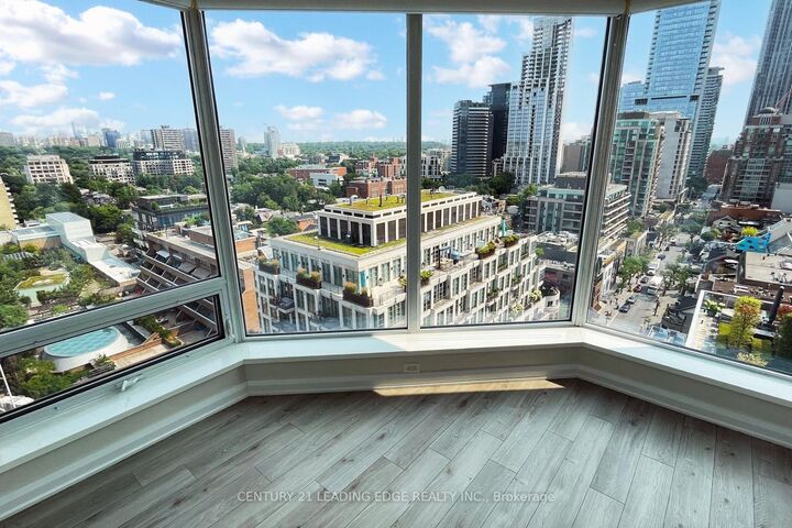 155 Yorkville Avenue 1704  Toronto ON M5R 0B4 photo