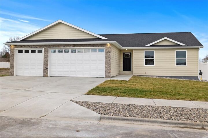 Property Photo: 1013 Rochelle Drive MT 59044