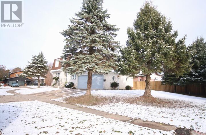 Property Photo:  50 Caddy Ave  ON P6A 6H8 