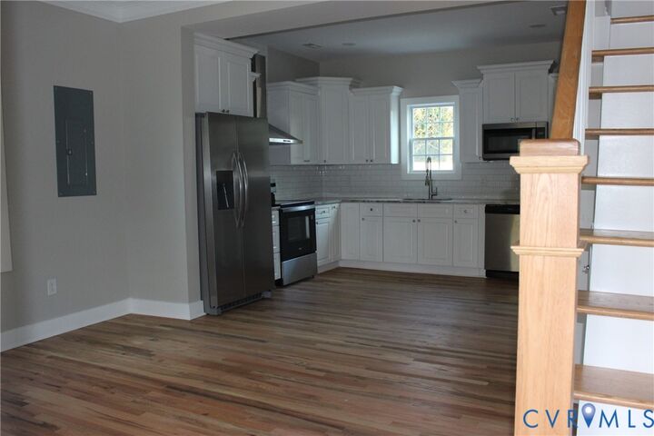 Property Photo:  1130 W High Street  VA 23803 