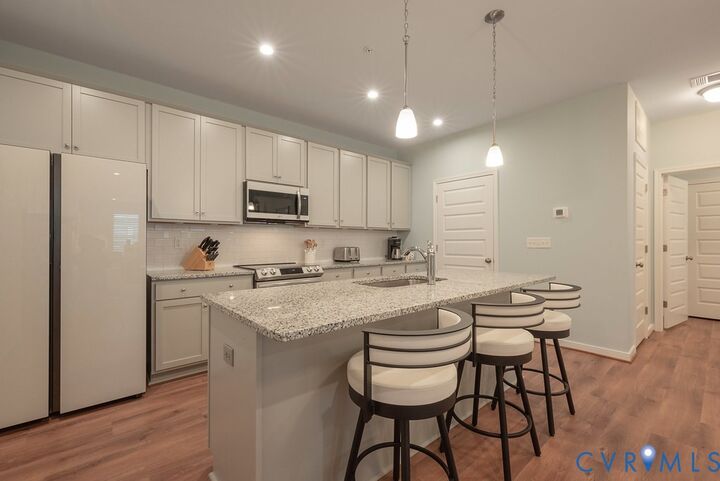 12109 Oxford Landing Drive 104  Glen Allen VA 23059 photo