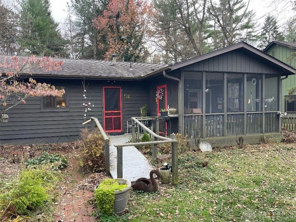 Property Photo:  420 W Whiteman Street  OH 45387 