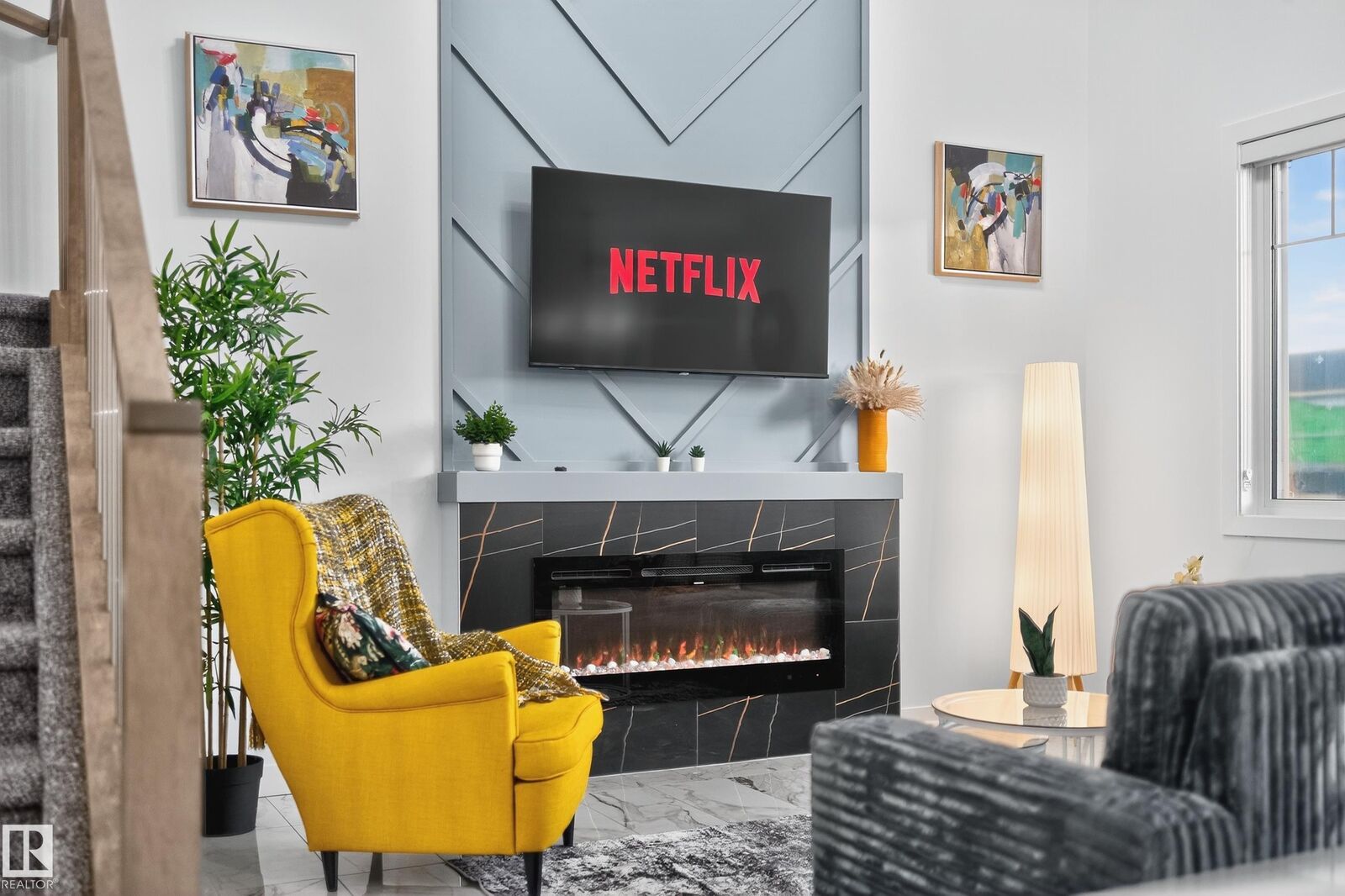 Property Photo:  3605 41 Ave  AB T4X 2Y3 