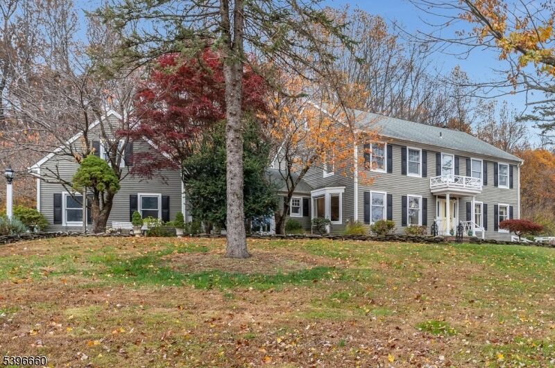 Property Photo: 6 Fawn Ridge Rd NJ 08833