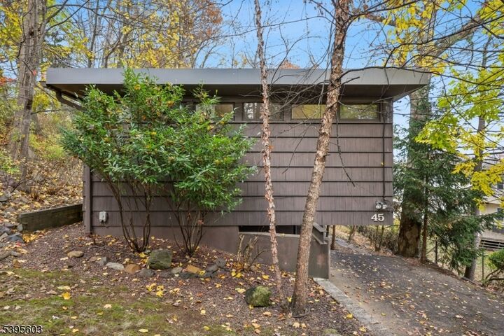 Property Photo: 45 Greenwood Ave NJ 07052