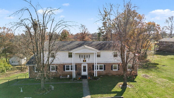 Property Photo:  240 Susan Drive  KY 40475 