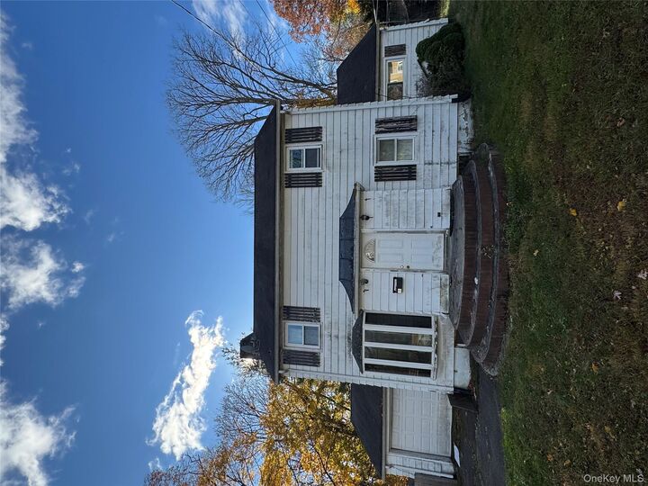 32 Weed Avenue  Hawthorne NY 10532 photo