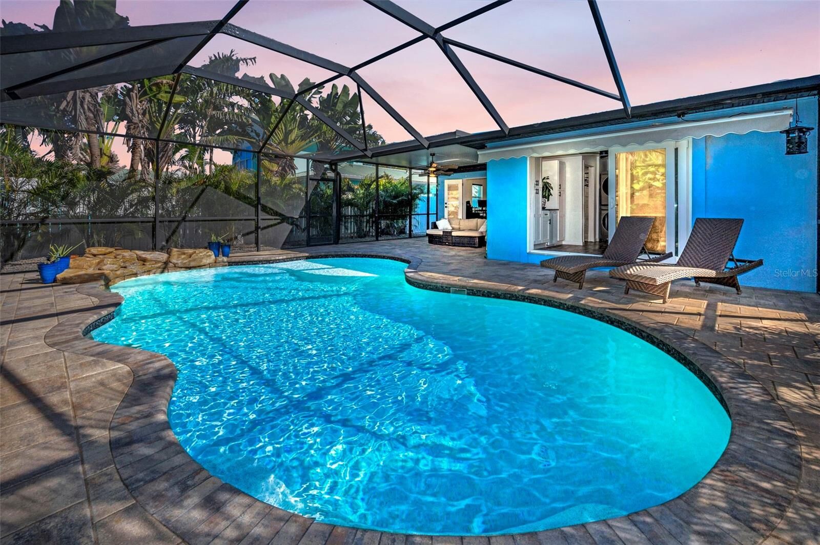 Property Photo:  557 77th Avenue  FL 33706 