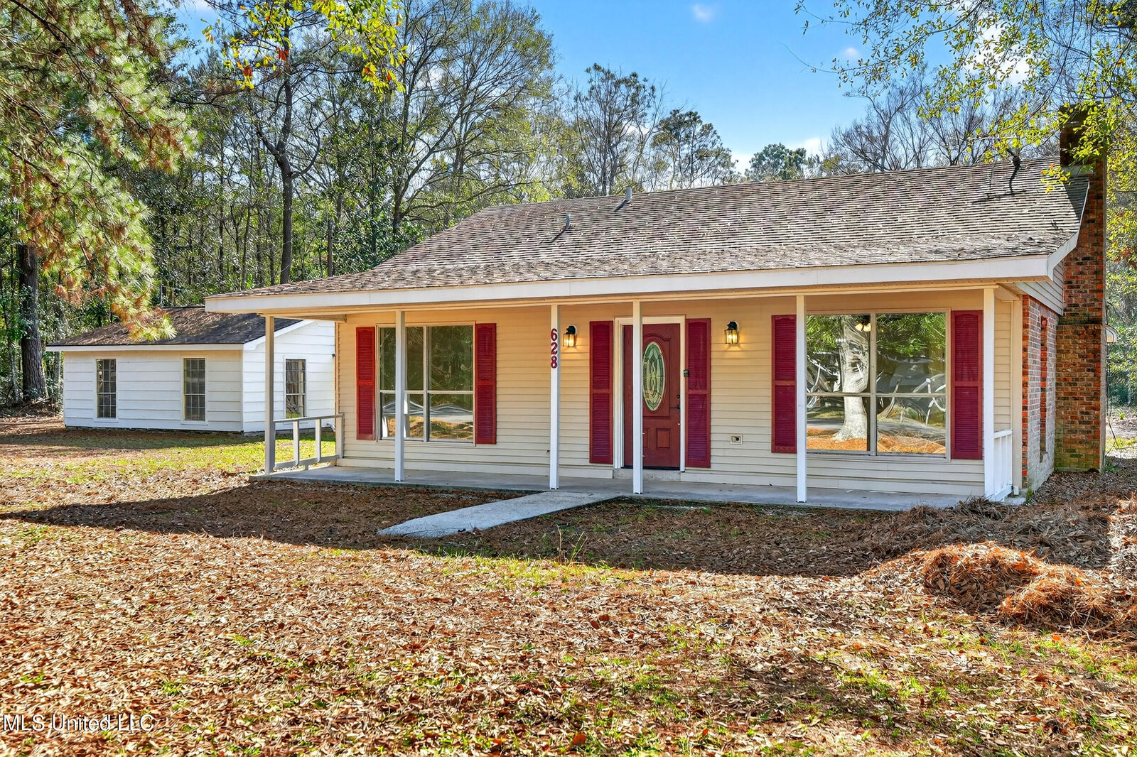 Property Photo: 628 Telly Road MS 39466