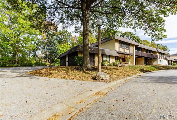 Property Photo: 2623 Hampton Road A MO 63303