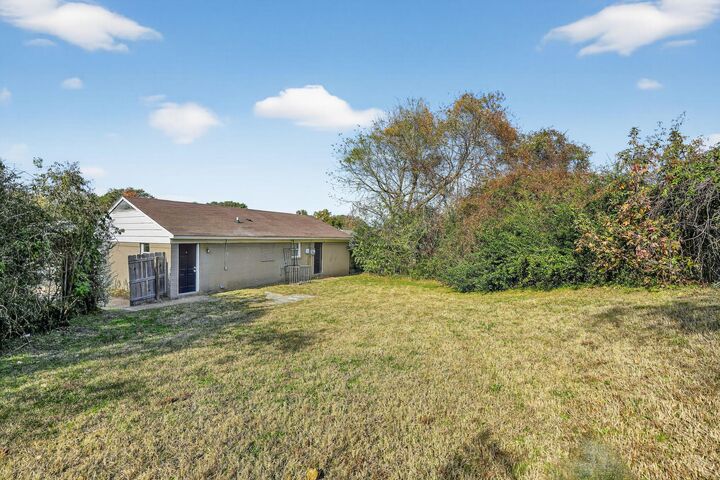 Property Photo: 4360 Bluebell St TN 38109