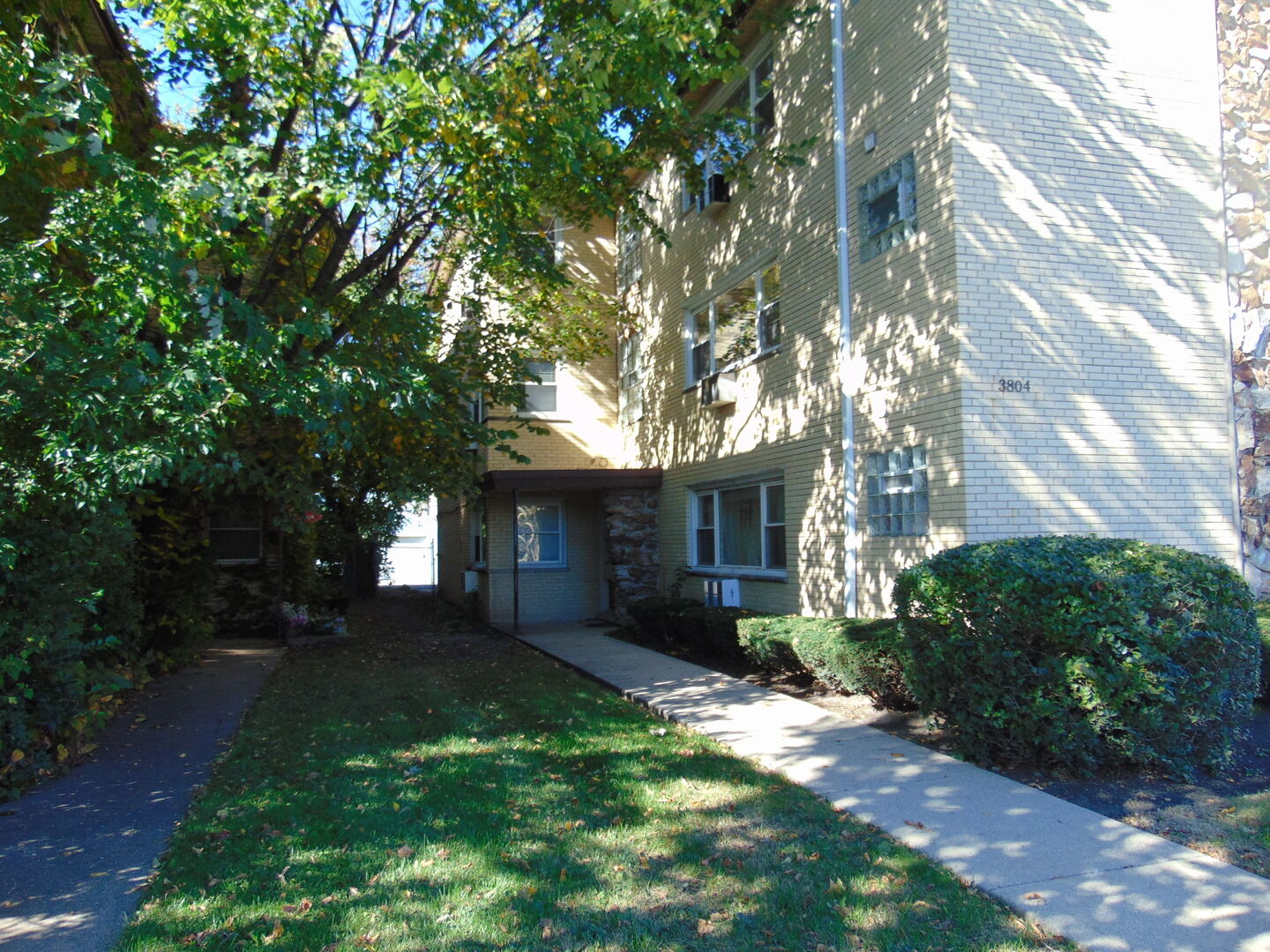 Property Photo:  3804 N Harlem Avenue 4  IL 60634 