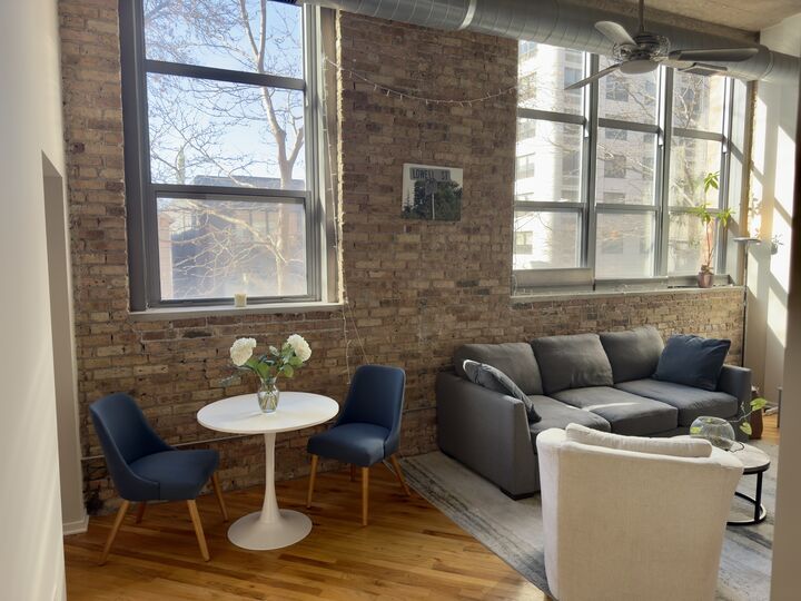 Property Photo:  1735 N Paulina Street 212  IL 60622 