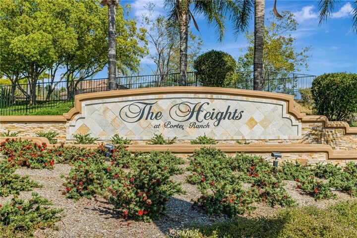 Property Photo: 11771 Coorsgold Lane CA 91326