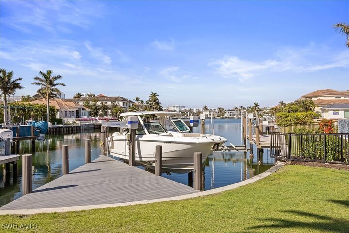 Property Photo: 299 Mermaids Bight FL 34103