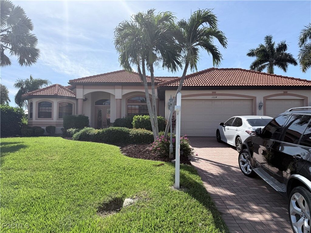 Property Photo: 1224 SW 53rd Terrace FL 33914