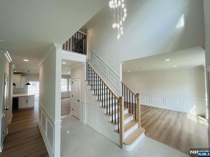 Property Photo:  599 Ash Avenue  NJ 07663 