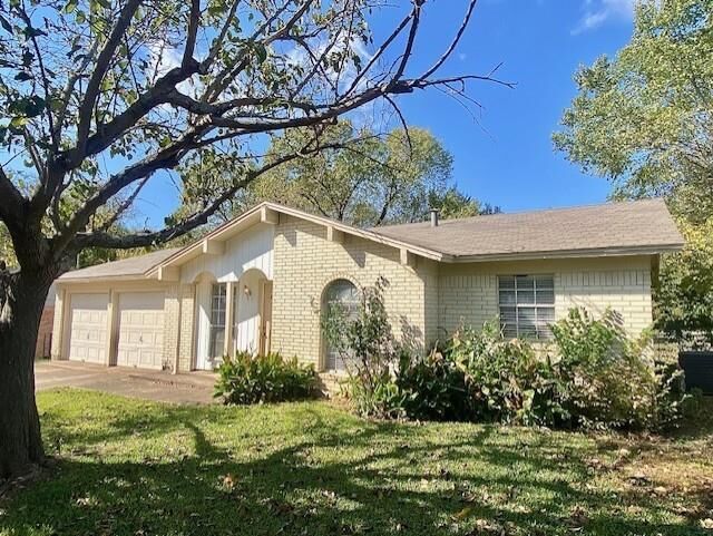 Property Photo:  6009 Deborah Lane  TX 76148 
