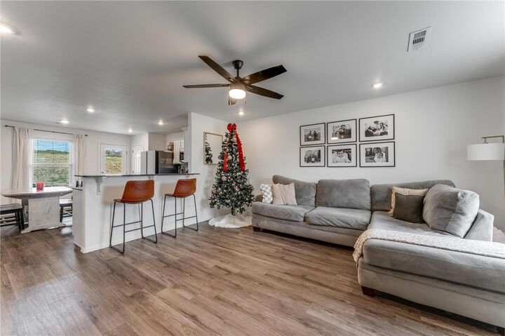 Property Photo: 3460 Red Tail Way AR 72730